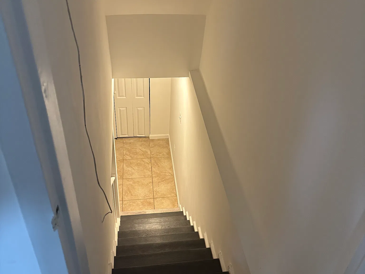 2 bed, 896 sqft, $2,500 — Photo 3