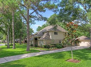 17514 Majestic Forest Dr, Spring, TX 77379