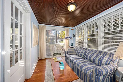 630 Pleasant St #ID1317409P Photo 1