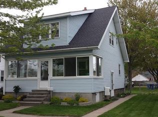1421 Whipple St, Port Huron, MI 48060