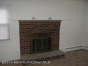 4th image of 3 Burlington Ct