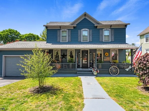 11 New St, Stanhope Boro, NJ 07874