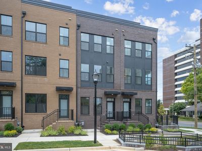 11966 Streamline Dr, North Bethesda, MD, 20852
