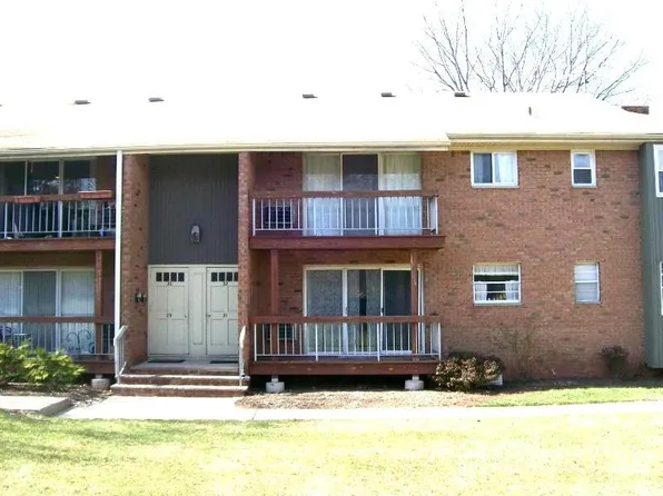 16 Deanna Dr APT 32, Hillsborough, NJ 08844