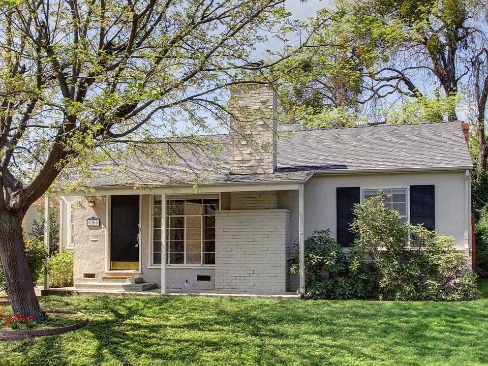 1st image of 650 52nd St