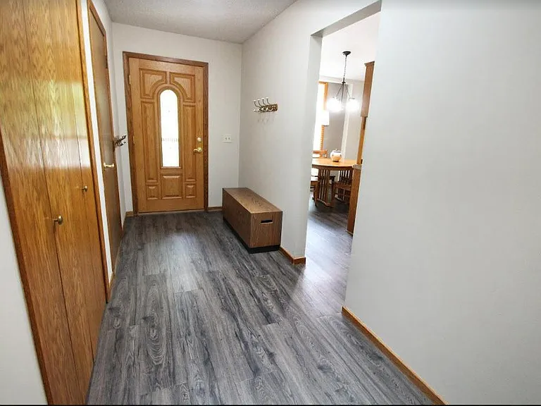 Entry way
