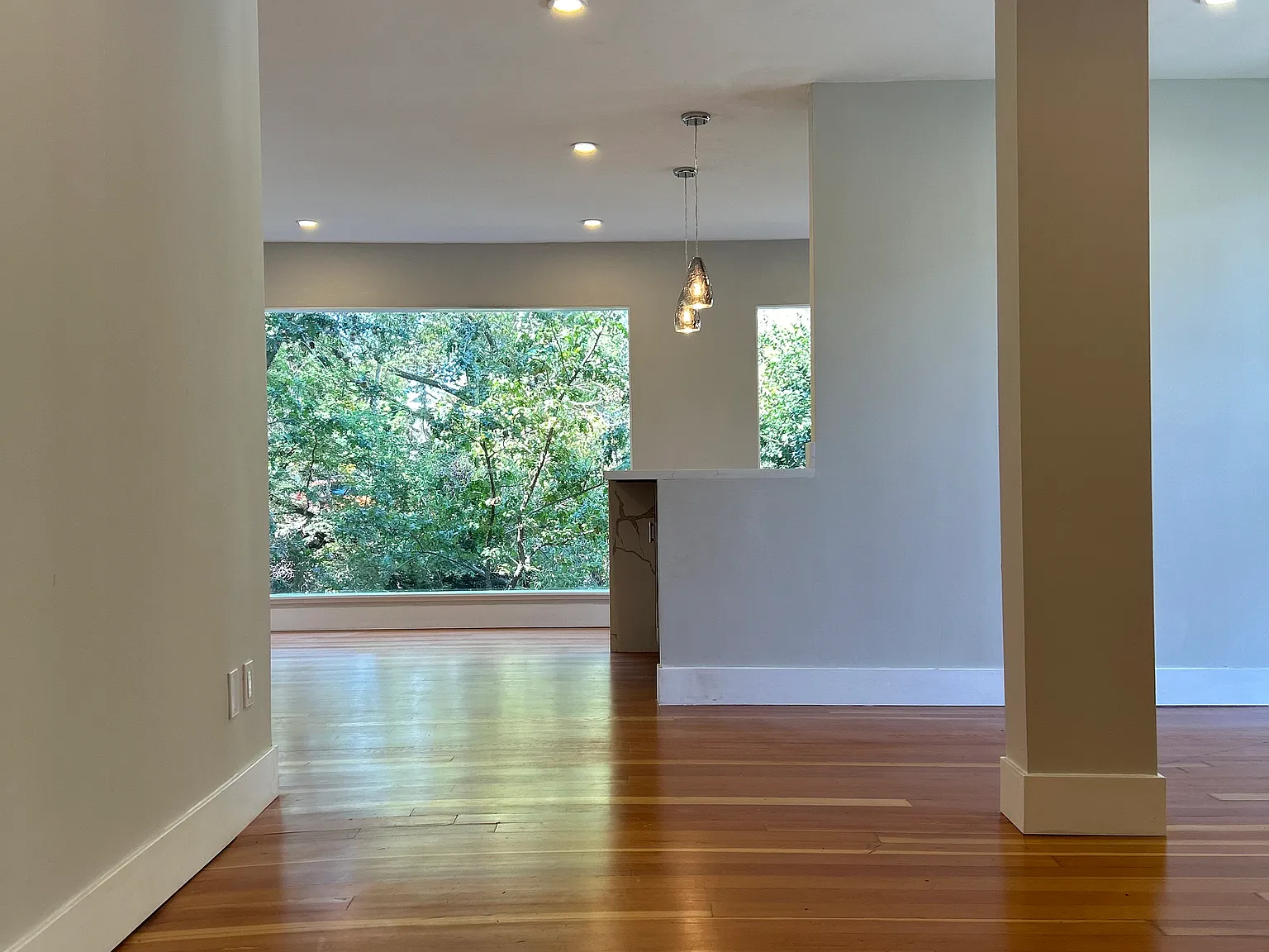 2 bed, $2,550 — Photo 3