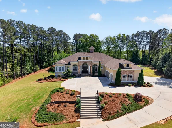202 Carriage Ln, Peachtree City, GA 30269