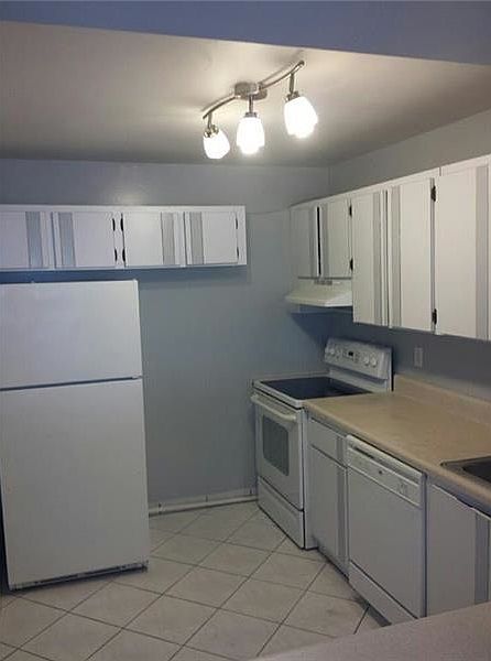 1st image of 6941 Carlyle Ave #5E