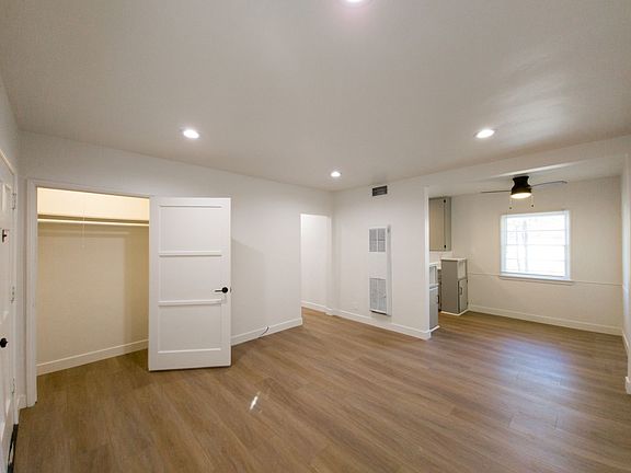 5th image of 1411 E California Ave #A