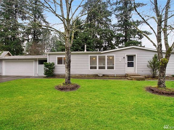 2nd image of 4015 19th Street Pl SE