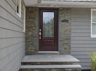100 Washington St, Westport, MA 02790