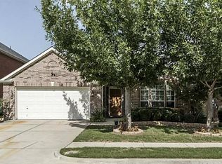 3004 Manor Green Blvd, Euless, TX 76039