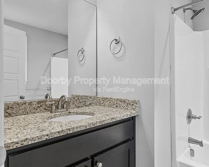 723 Ladd Ave — Photo 20