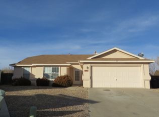 1301 Summerfield Pl SW, Albuquerque, NM 87121