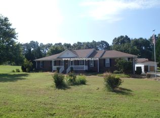 111 Lisa Dr, Fountain Inn, SC 29644
