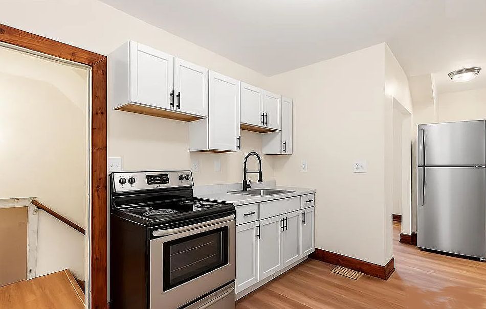 1st image of 2084 Queen City Ave