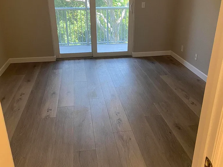 152 Village Blvd #H — Photo 8