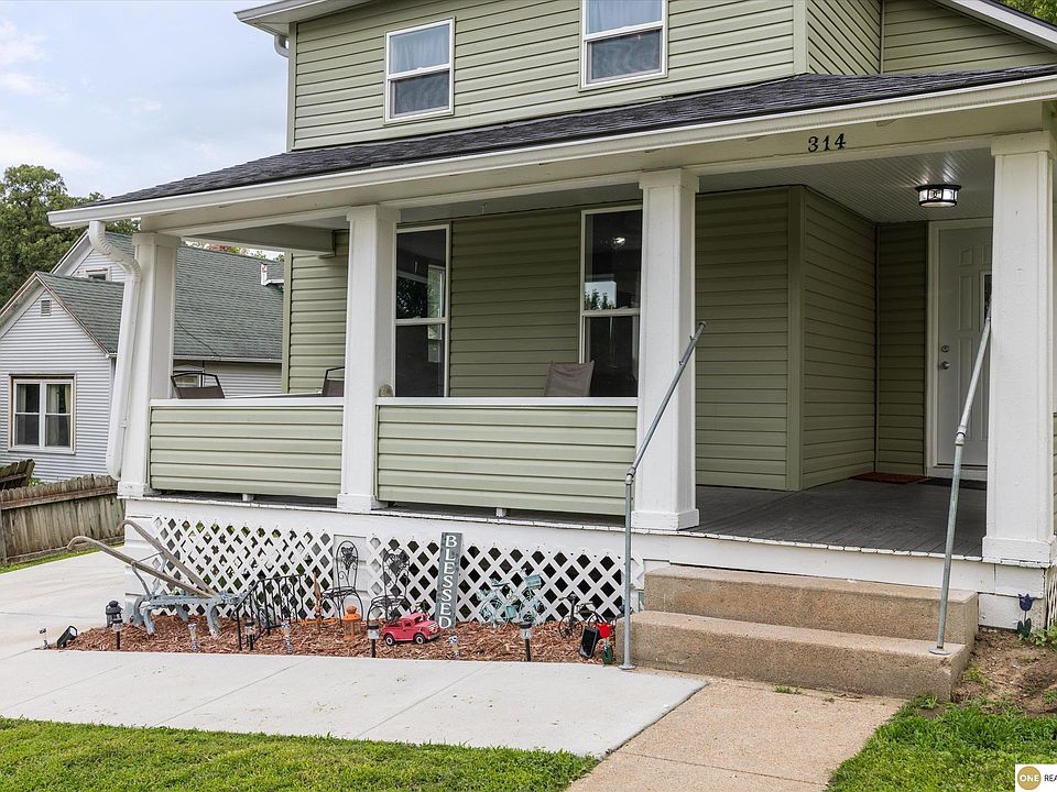 1st image of 314 Avenue B