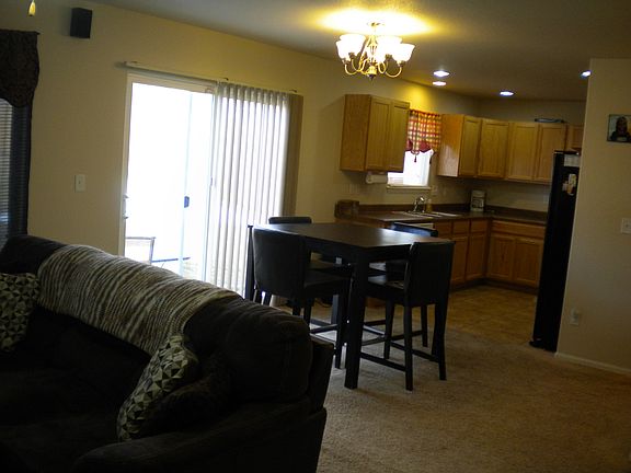 Sliding door to backyard 