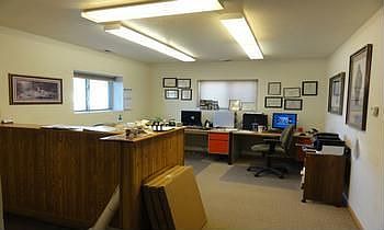 3rd image of 1100 E 9th St