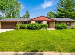 1501 Williamsburg Rd, Rockford, IL 61107