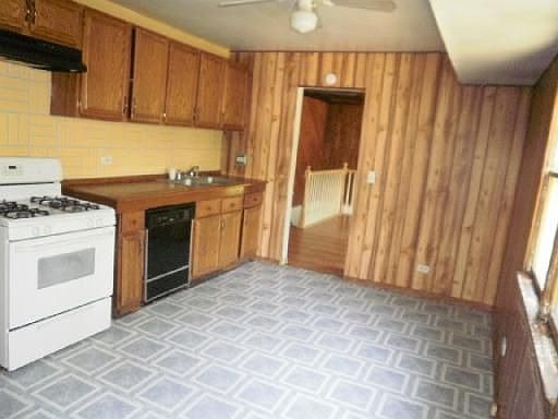 4th image of 735 Southwind Dr