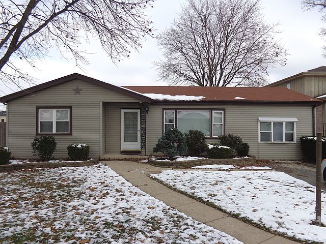1st image of 5730 W 90th St