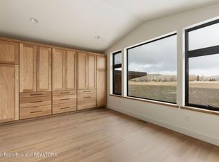 2055 Log Cabin Club Rd, Jackson, WY 83001