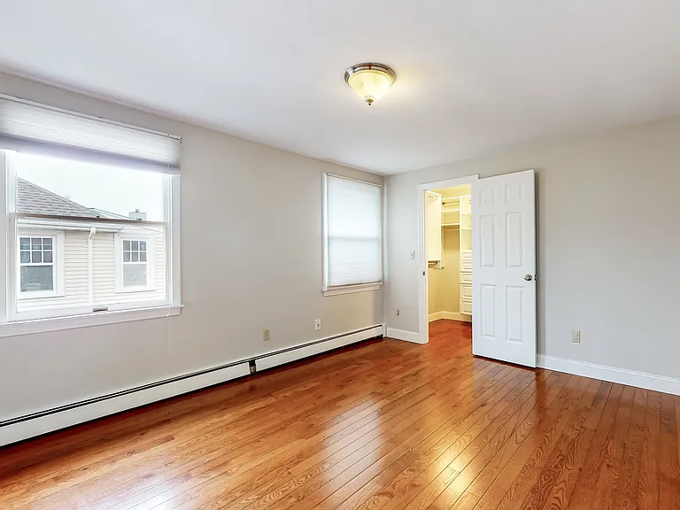 243 Lexington St #2 — Photo 12