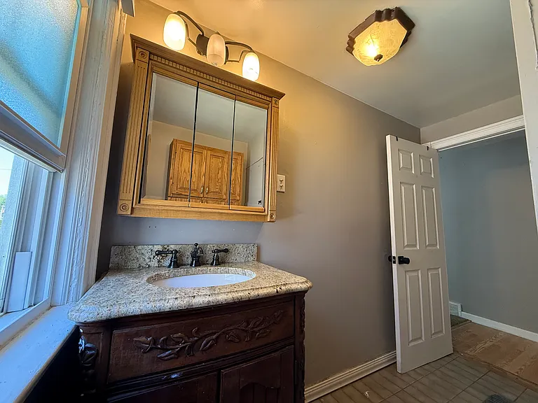 75 Juniata Pl #2 — Photo 12