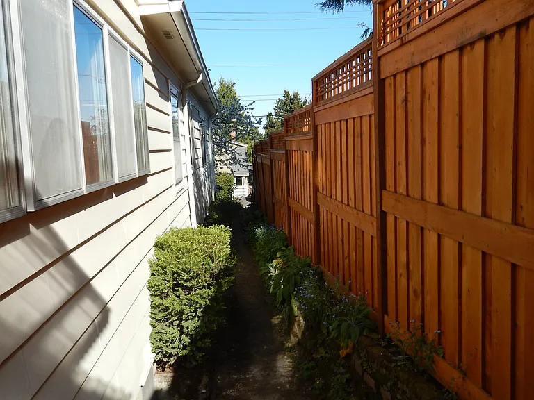 1206 SW Gibbs St #B — Photo 28