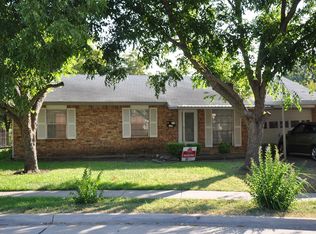 3805 Mayflower Dr, Garland, TX