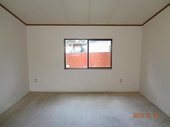 5th image of 19010 82nd Ave E