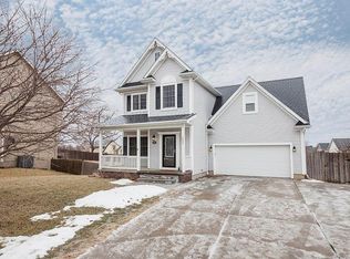 7522 Aspen Dr, West Des Moines, IA 50266