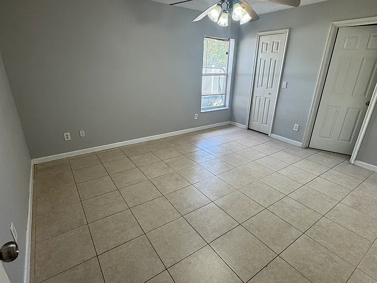 449 SW Fifer Ave — Photo 12