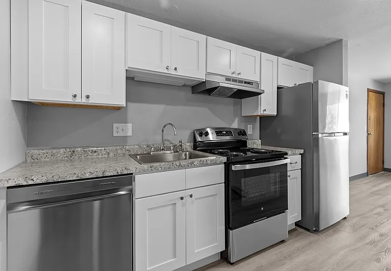 1534 Moraine Ter #2 — Photo 3
