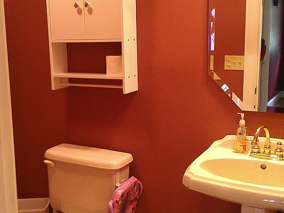 Bathroom at end of the entry