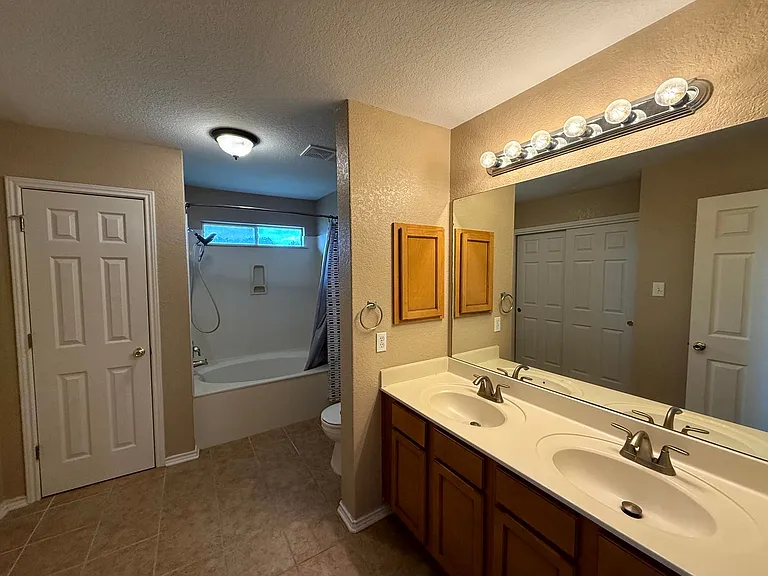 15523 Jane Grv — Photo 29