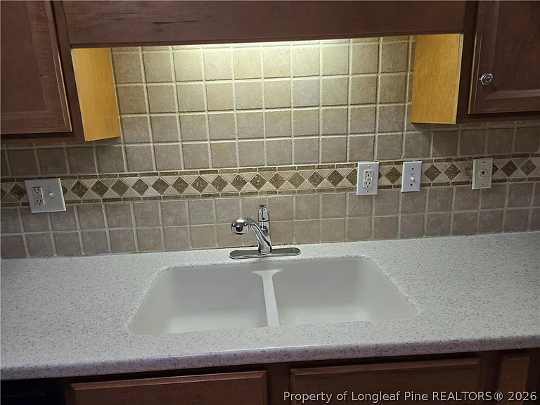 625 Loblolly Dr — Photo 16