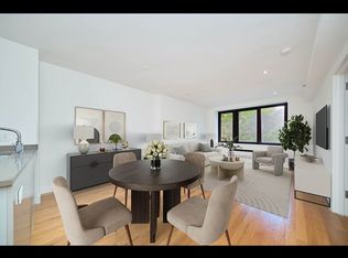 74 Grand Ave APT 2E, Brooklyn, NY 11205