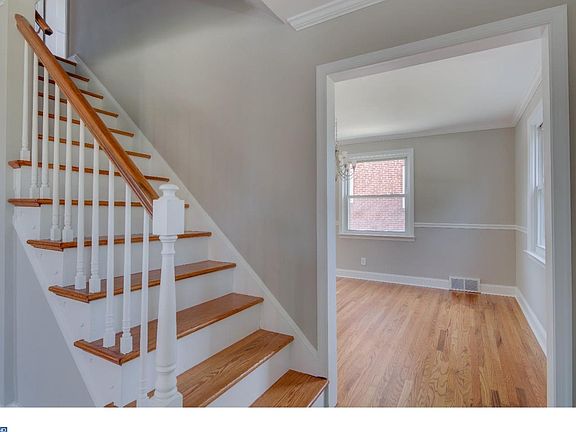3rd image of 274 Bryn Mawr Ave
