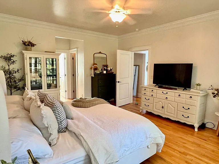 929 Misty Lake Dr — Photo 28