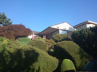 2621 27th Ave W, Seattle, WA 98199