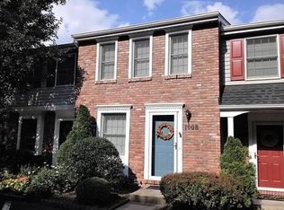 1008 Timberidge Dr, Bethel Park, PA