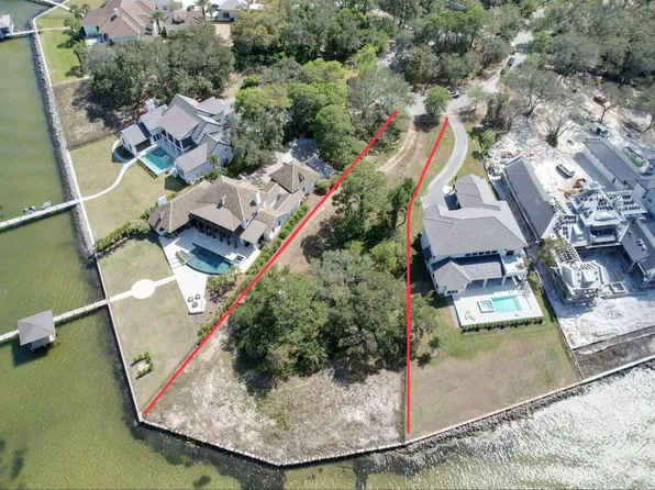 4152 Belcourt Dr, Destin, FL 32541