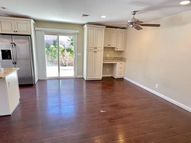 668 Otono Dr — Photo 29