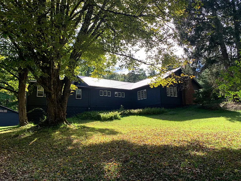 Valley Atwood Rd — Photo 17
