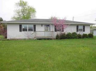 1675 E 250 S, Knox, IN 46534