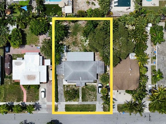 4th image of 124 MAYFIELD Road #W